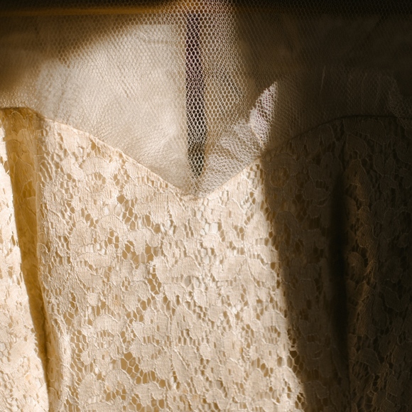 Vintage Wedding Dress - Picture 4 of 6